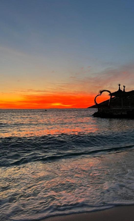 Laa Melossa Sarandë エクステリア 写真